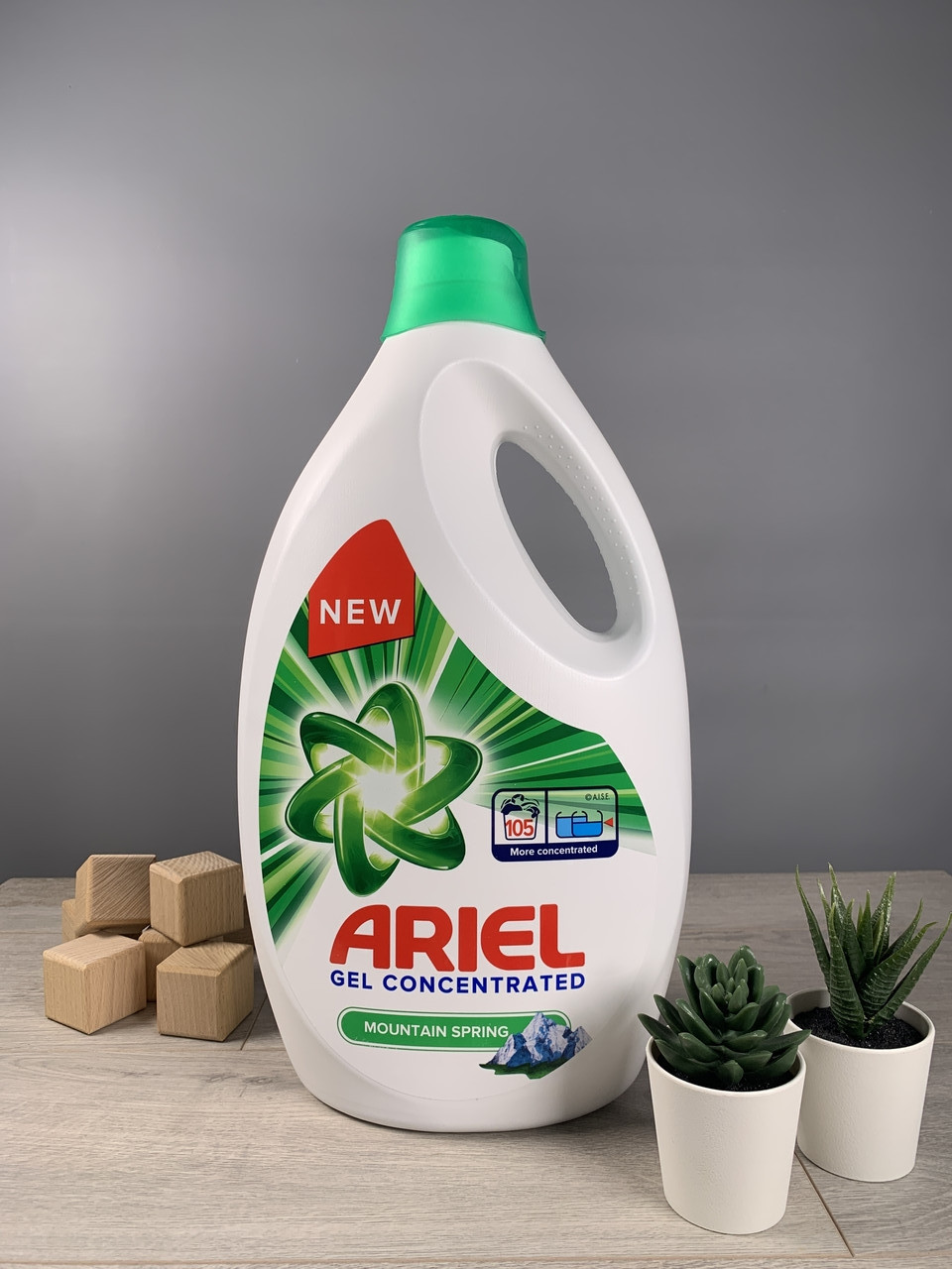 Гель для прання ARIEL GEL CONCENTRATED MOUNTAIN SPRING 5,775L