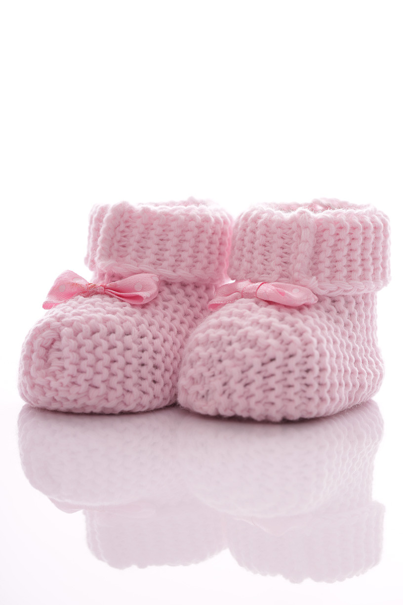 Пінетки в'язані для новонародженої дівчинки з рожевим бантиком 9,5*6,5см