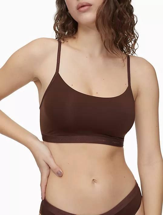 Топ Calvin Klein form to body natural unlined bralette - umber (розмір M)