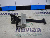 Ограничитель двери Ford FOCUS 2 2004-2011 (Форд Фокус), 3M51R23500AG (БУ-254619)