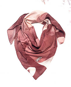 Хустка жіноча вовняна середнього розміру Шері пудра персик