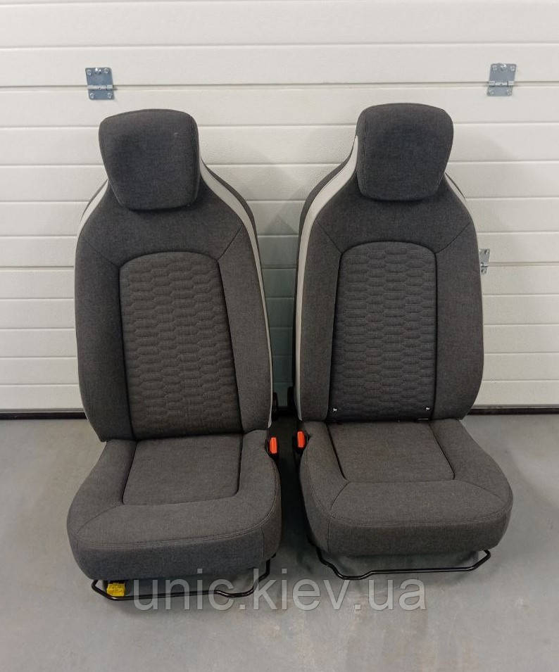 Сидіння салона Renault ZOE комплект б/в 1011231026