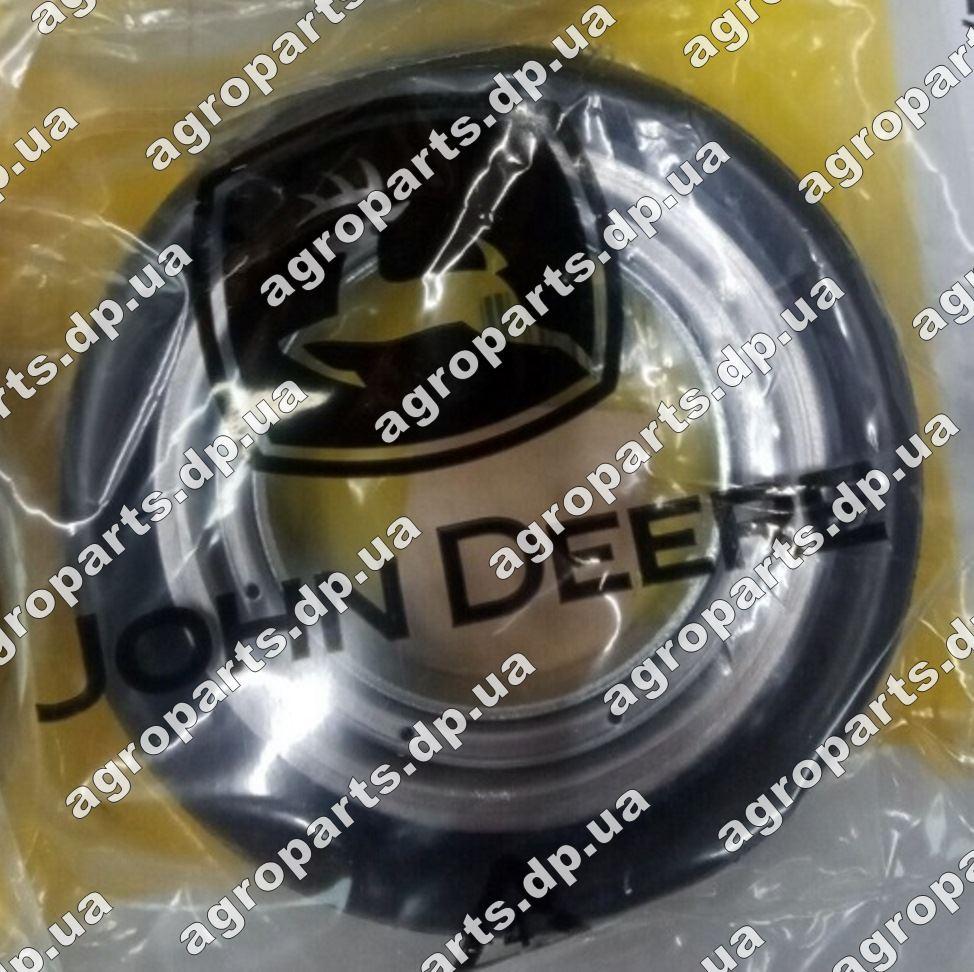 Сальник RE208256 JD RE202943 ущільнення з/ч John Deere SEAL, OIL манжет RE150317