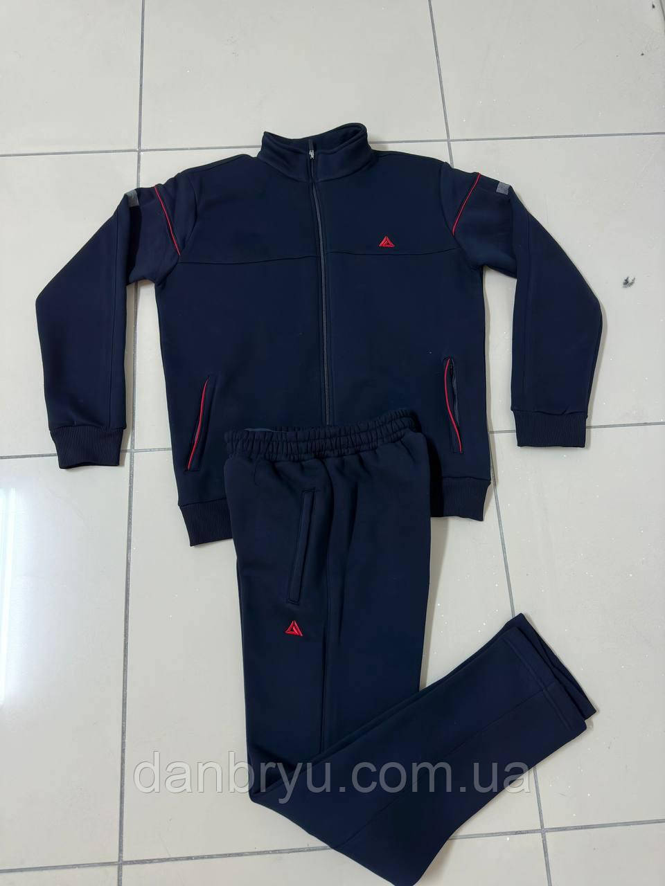 Теплий модний стильний якісний чоловічий спортивний костюм Туреччина гуртом - фото 1 - id-p1119726788