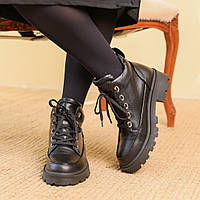 Короткі зимові жіночі черевики із натуральної шкіри на шнурівці чорні