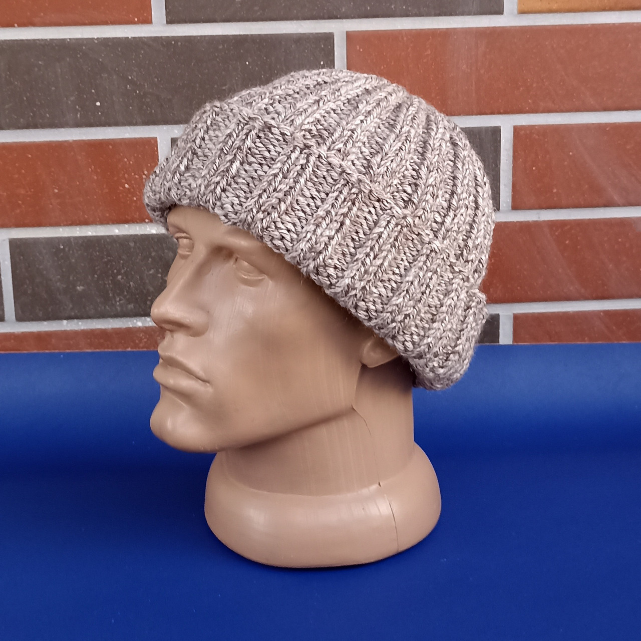 Стильна шапка біні для чоловіків "Чикаго" , ручна робота від PRIGRIZ