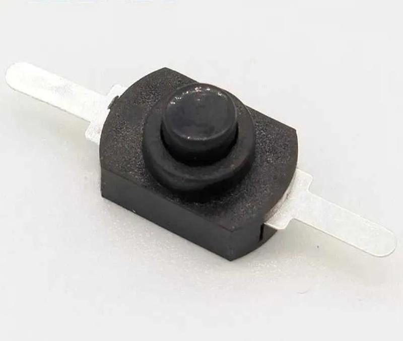 Перемикач 1208YD кнопковий для ліхтарика ON-OFF 2pin 30VDC