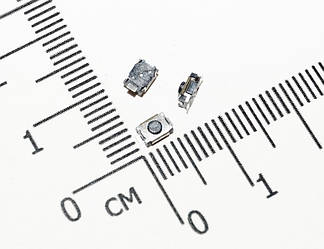 Тактовая кнопка 3 х 4 х 2.5 мм