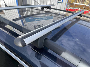 Поперечини Toyota Verso (з 2009-го) Venus V1. На стандартні рейлінги. Сірі