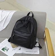 Женский практичный городской рюкзак в черном цвете