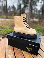 Жіночі черевики Dr.Martens Jadon Beige "Хутро+застібка"