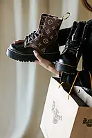 Жіночі черевики Dr. Martens Жіночі черевики Черевики Jadon Luis Vuitton Fur 38
