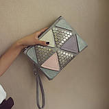 Сумка клатч женская с заклепками и треугольниками, фото 2