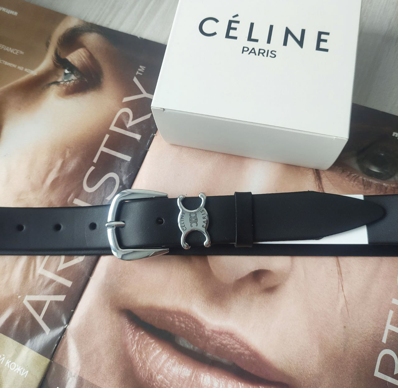 Жіночий шкіряний ремінь CELINE, пряжка срібло