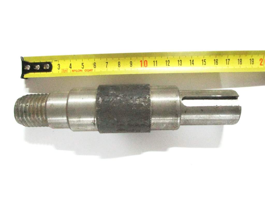 Вал провідний (посадка на різі) СЕНОКОСИЛКА 9G, фото 1