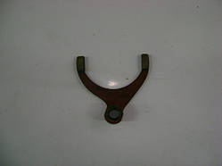 Вилка 3-4 передачі 220-1.37.143 TY280N