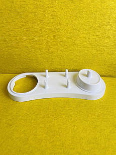 Підставка для електричної зубної щітки Oral-B та 4 насадок