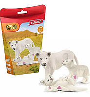 Игровой набор фигурок Белая львица с львятами Schleich 42505
