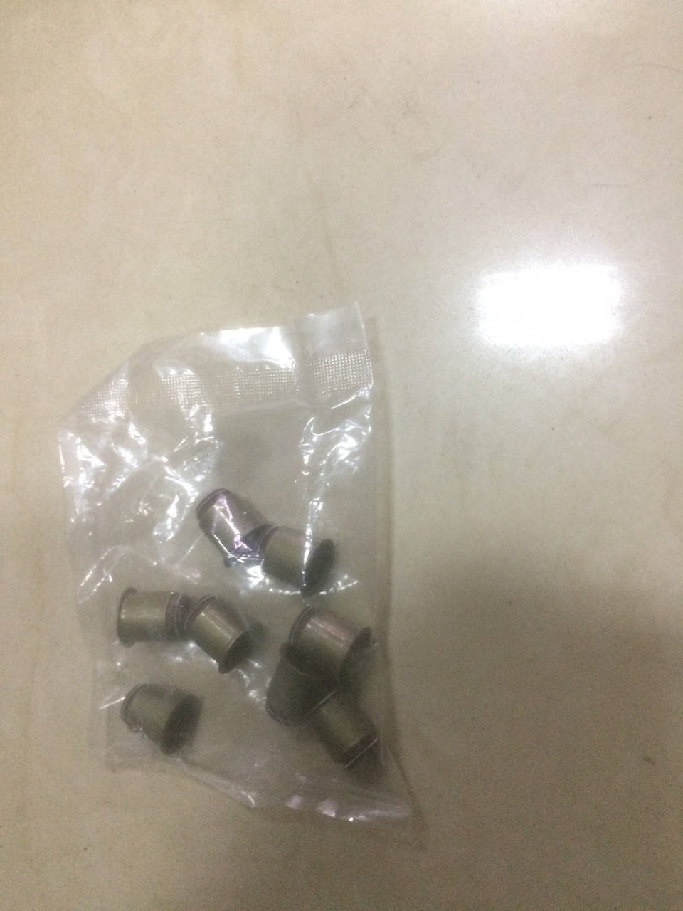 

Сальники клапанов автобус Богдан А091 А092 А093 грузовик Isuzu NQR71 NQR75