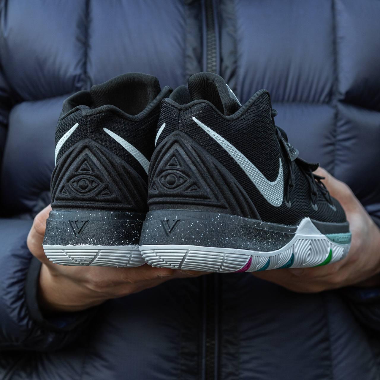 Kyrie 5 ep black cheap magic
