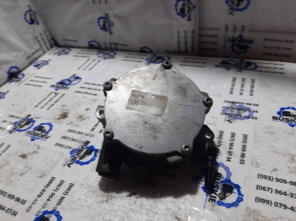 GK2Q2A451AC Ford вакуумний насос