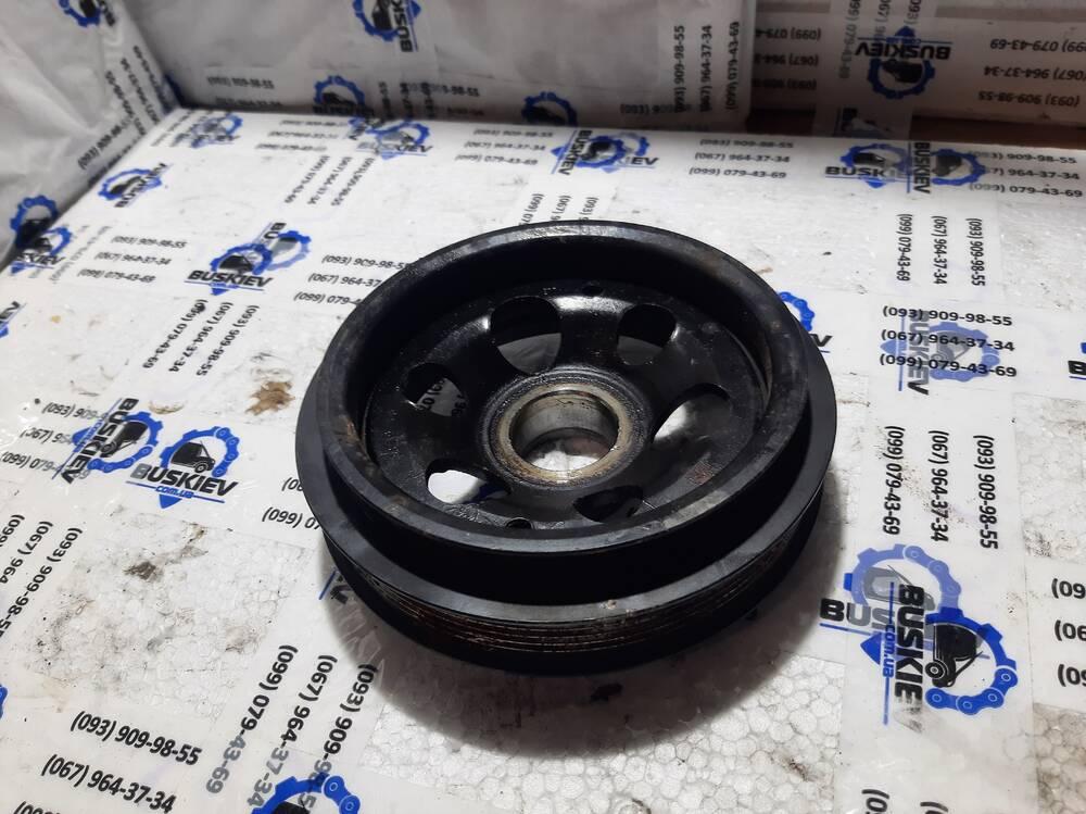GK2Q6B319BB Ford -