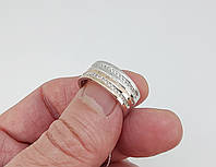 Кольцо серебряное с фианитами и золотой напайкой 925/375 пробы арт. 04308