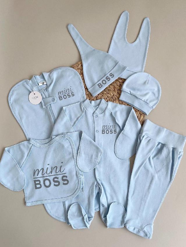 Одяг для новонароджених хлопчиків на виписку до пологового будинку. Набір 7 предметів Mini Boss (Блакитний, 56 розмір)