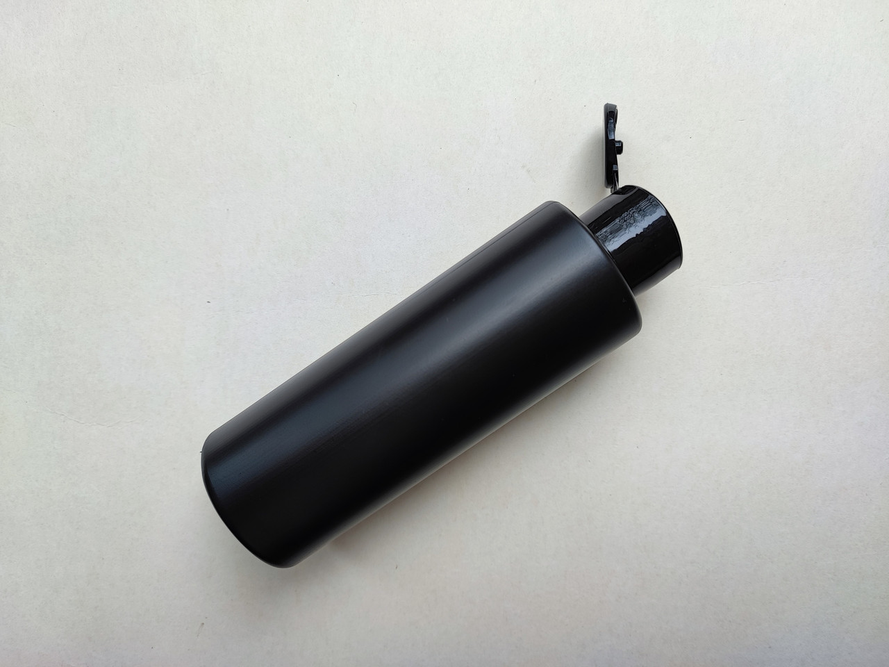 150 мл/24мм Поліетилен, HDPE чорний ЦИЛІНДР флакон з кришкою чорною фліп-топ 24 мм, ПЕТ пляшка флакон, пластиковий, пластмасовий