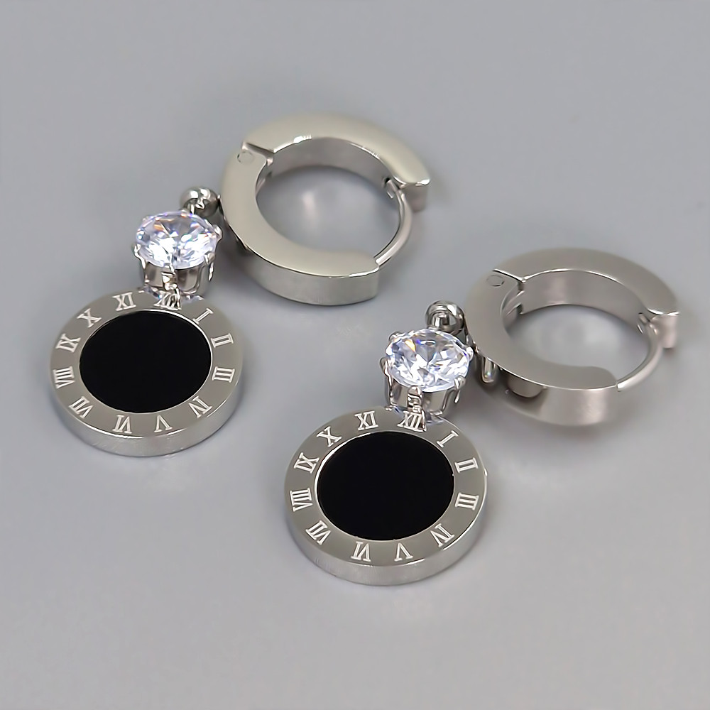 Сережки Stainless Steel. Сталь. Родій. Довжина: 34 мм. Ширина: 12 мм.