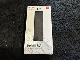 Портативний ssd накопичувач на 1tb