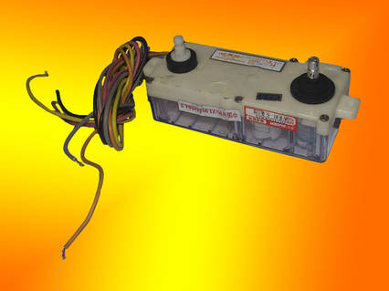 Таймер Saturn WX-15-036 5W подвійний 5 висновків