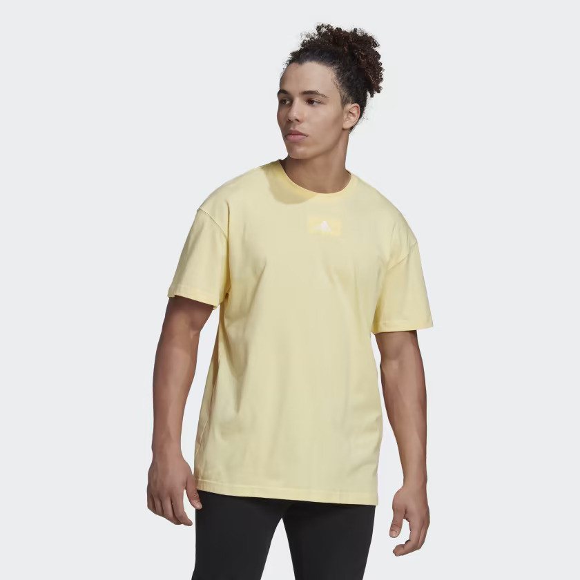 Чоловіча футболка Adidas Essentials Feelvivid (HK2854). Оригінал. Розмір M