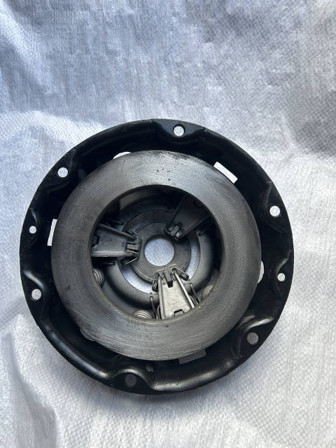 5101287122_w1280_h640_korzina-