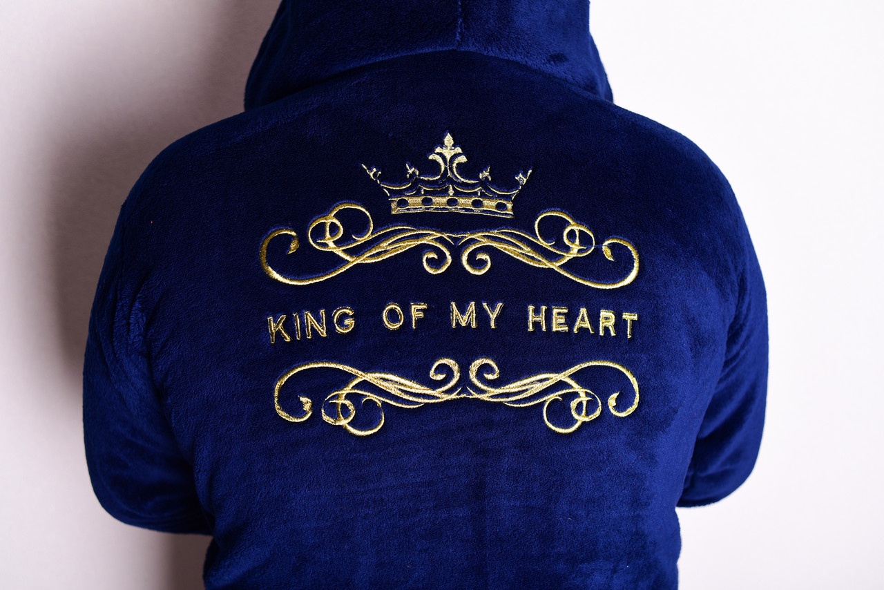 Халат чоловічий махровий із вишивкою "King of my Heart" 100TM р.48-58 синій з електриком