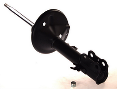 Амортизатор передній газомаслянный KYB Lexus RX 300 (97-03) 334262