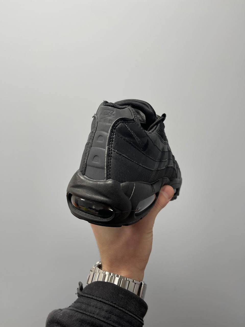 Мужские кроссовки Nike Air Max 95 Triple Black 609048-092 - фото 5 - id-p564038671