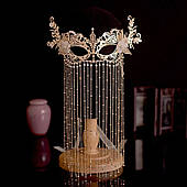 Карнавальна ретро прикраса Маска на обличчя з ланцюжками "Нова Красуня" — золотиста