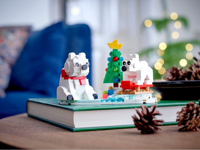LEGO 40571 Iconic Creator: Різдвяний конструктор "Білі полярні ведмеді" 