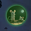 Декоративна наклейка мишка в нірці, що світиться. Подарунок дитині, Дитячі наклейки. Казки для дітей., фото 2