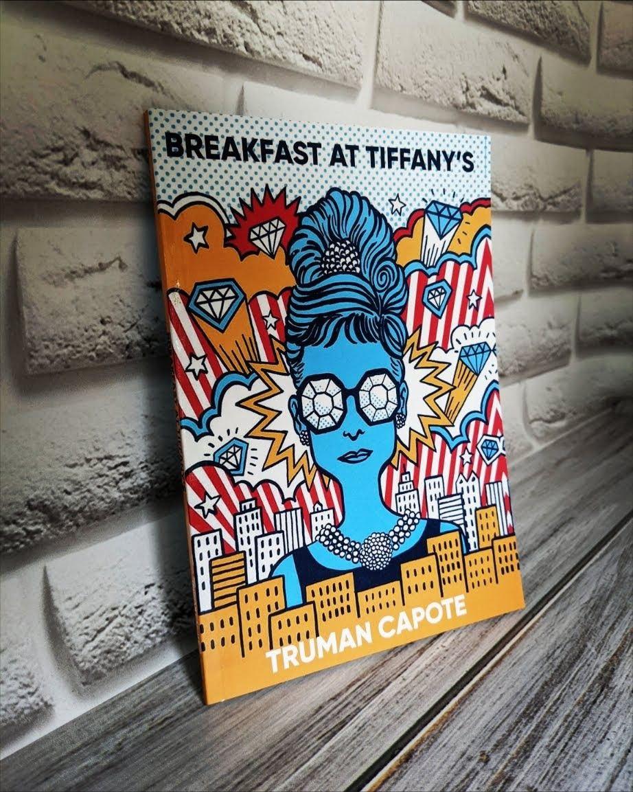 Книга "Breakfast at Tiffany's" (Сніданок у Тіффані), англійською мовою Трумен Гарсіа Капоте