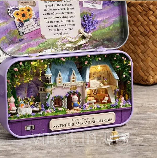 Міні румбокс ляльковий будиночок театр у металевій скриньці Sweet dreams among blooms Q-010
