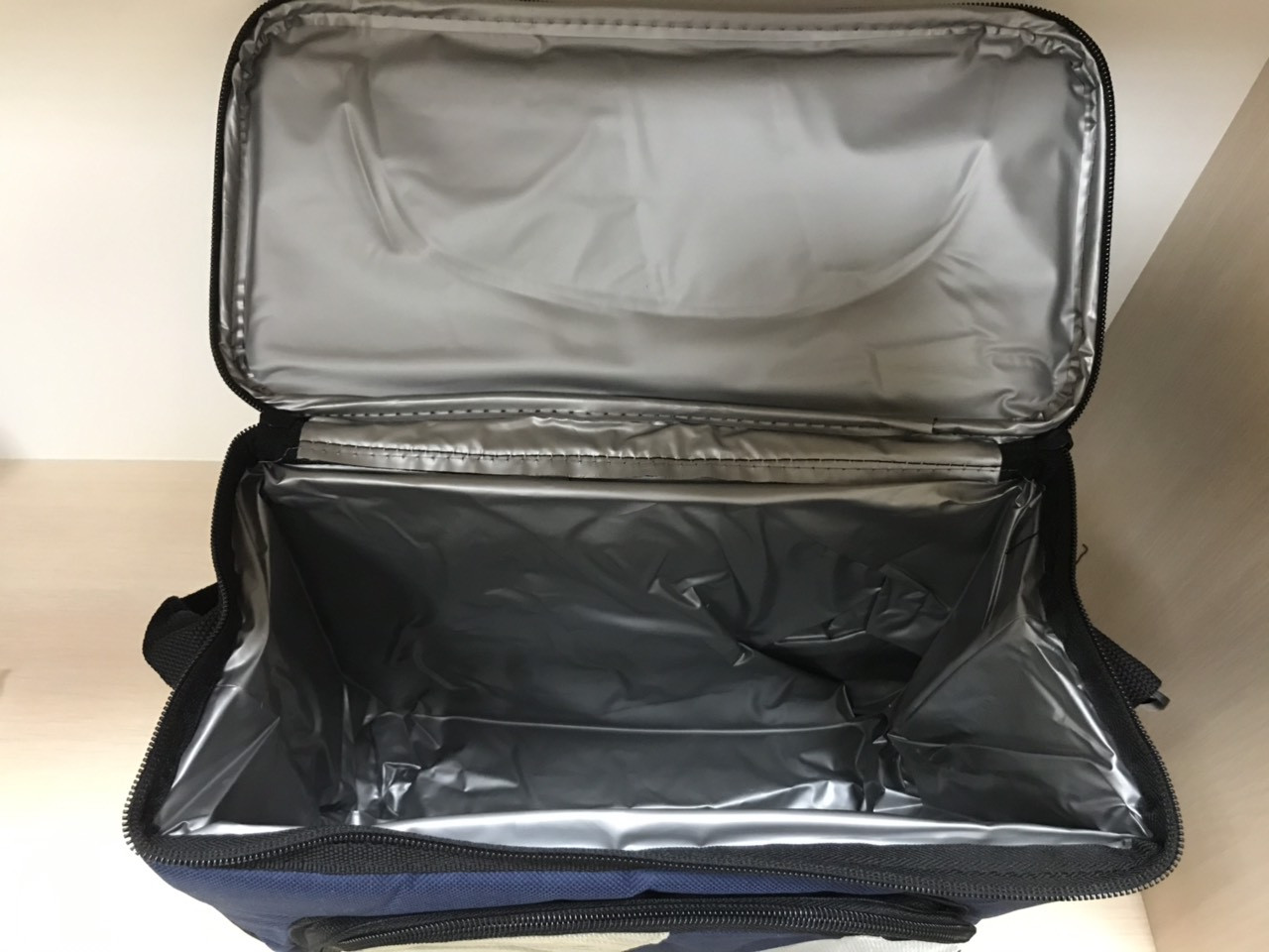 Термосумка Большая на 9 л, сумка холодильник, термобокс Cooling Bag 377 B - фото 5 - id-p2018397320