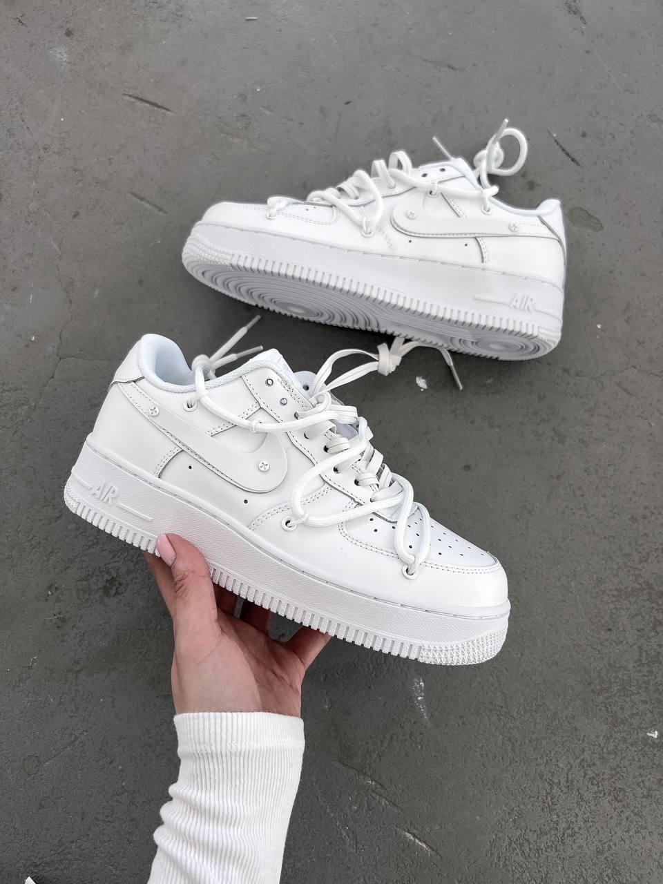 Nike air force 1 low all white discount