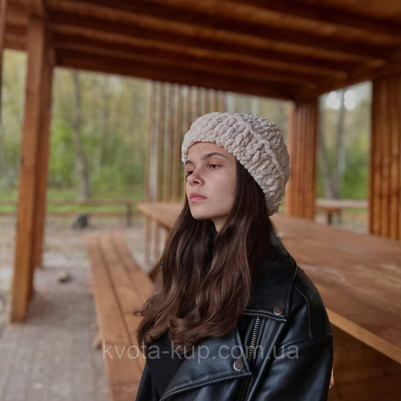 Тепла в'язана шапка, фото 1