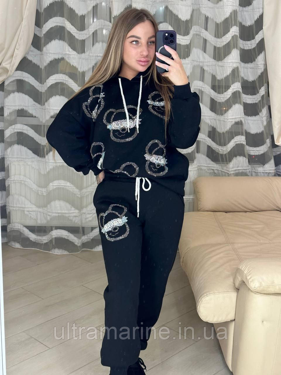 Стильний теплий жіночий костюм Bella Belluci худі та штани зі стразами (Белла Беллуччі трикотаж Туреччина) чорний, фото 1