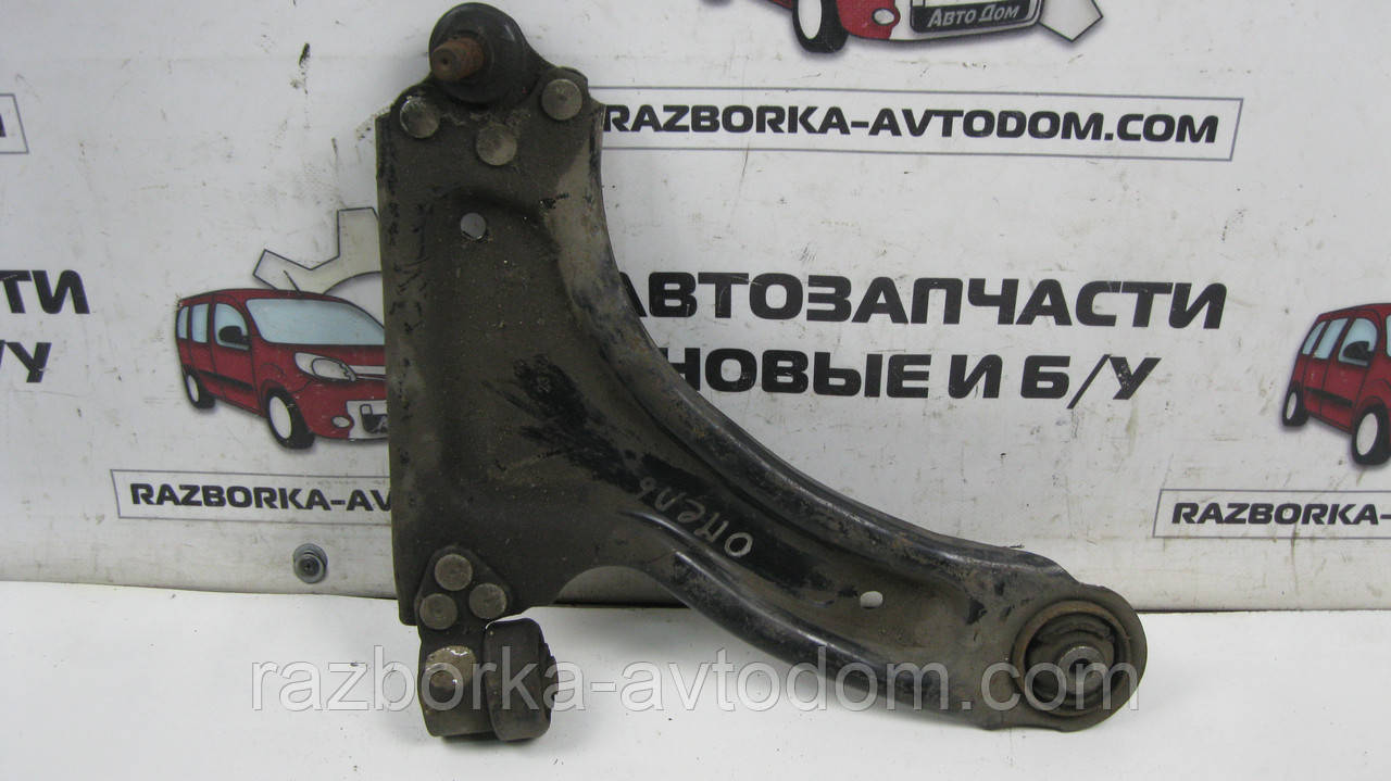 Важіль передньої підвіски нижній правий Opel Corsa C, Combo, Tigra OE:13140038