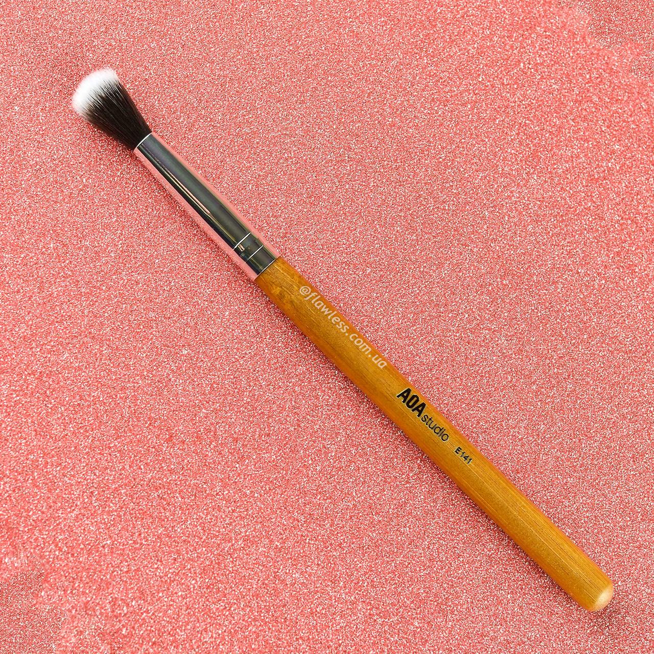 Пензлик AOA Е141 для тіней, фото 1