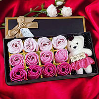 Мыло из розовых роз 12 шт в подарочной коробке с плюшевым Мишкой "Love you"