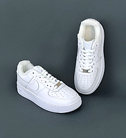 Зимние женские мужские кроссовки Nike Air Force 1 Low Winter White МЕХ обувь Найк Форс белые кожаные низкие